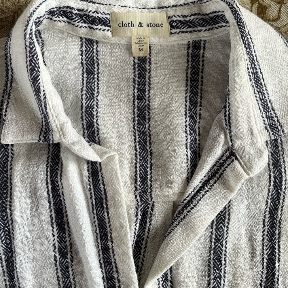 Anthropologie - Cloth & Stone White and Black Striped shirt - Picture 3 of 3